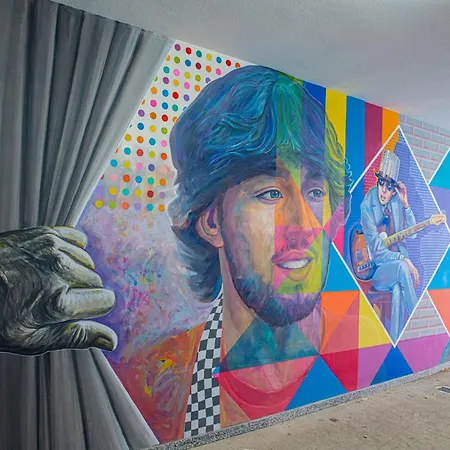 Madrid: A Modern 2-bedroom With Parking アパート *